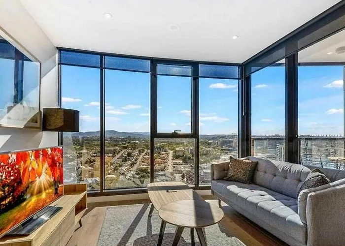 Stylish 1Br Apt With Mountain Views